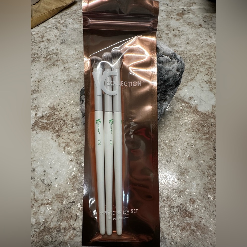 IC COLLECTION Brush Trio